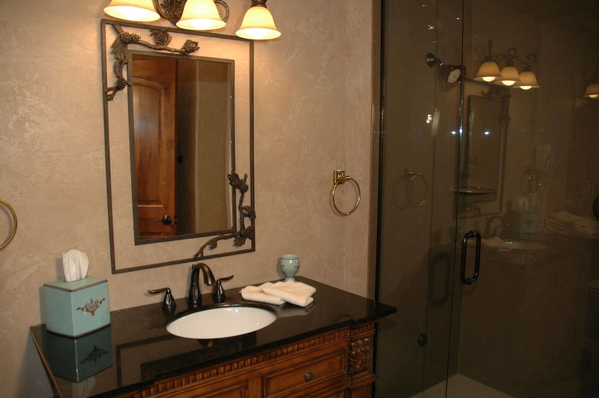 Hotel Chateau Chamonix Georgetown Dış mekan fotoğraf